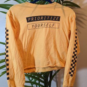 Graphic long sleeve Yellow shirt T-shirt checker small